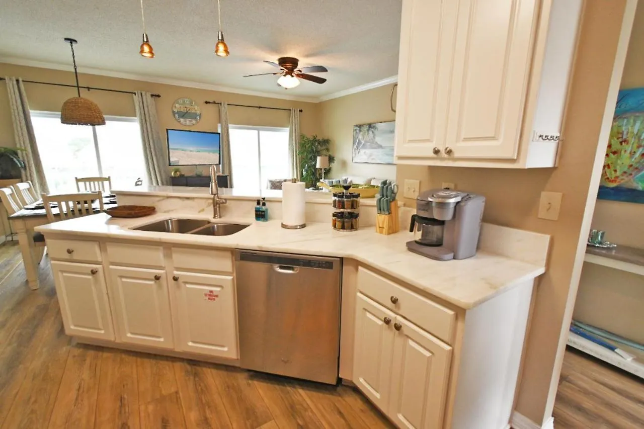 Sandpiper Cove Unit 4139 Destin